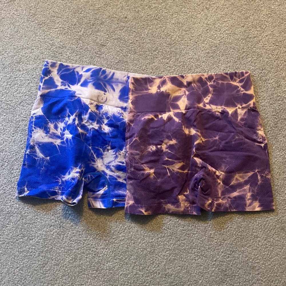 Set of 2 Scrunch Butt High Waisted Tie Dye Biker Shorts Size Small